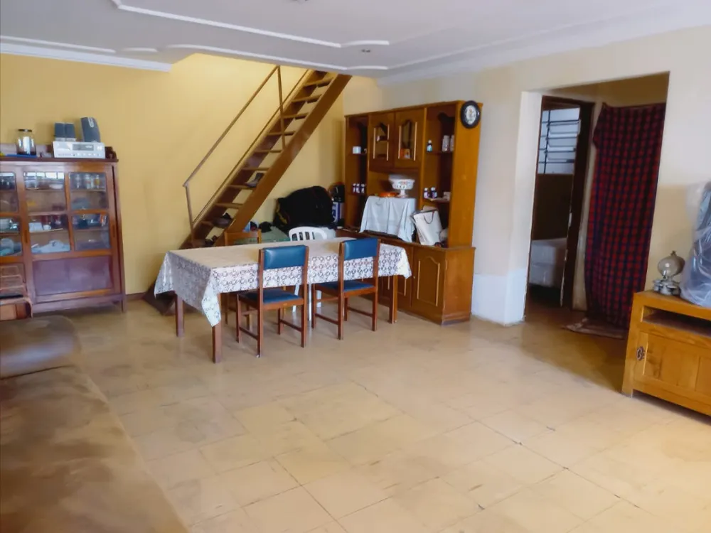 Casa, 5 quartos, 322 m² - Foto 1