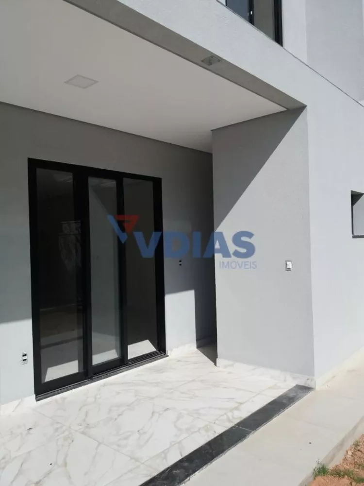 Casa de Condomínio à venda com 3 quartos, 300m² - Foto 9