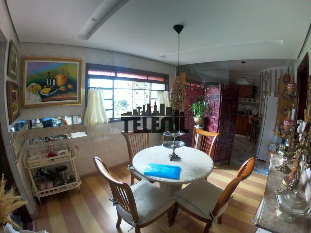 Casa, 3 quartos, 250 m² - Foto 11