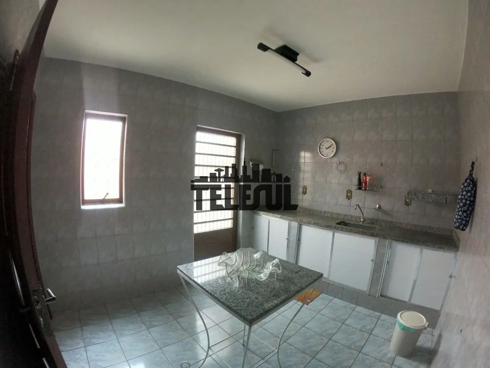 Casa, 3 quartos, 250 m² - Foto 8
