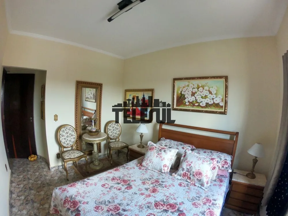 Casa, 3 quartos, 250 m² - Foto 14