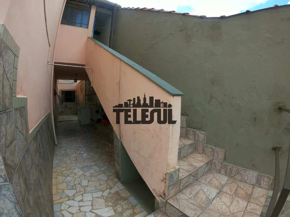 Casa, 3 quartos, 250 m² - Foto 1