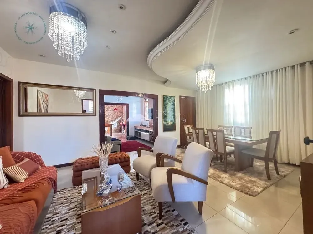 Casa, 4 quartos, 360 m² - Foto 1