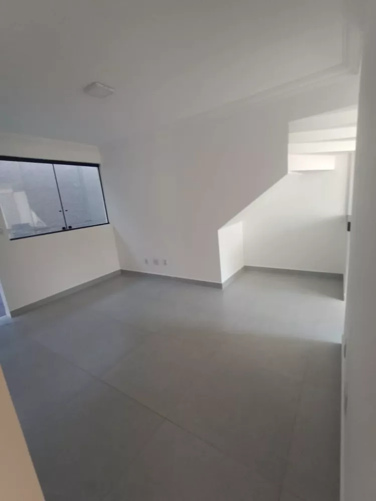 Apartamento à venda com 3 quartos, 78m² - Foto 3