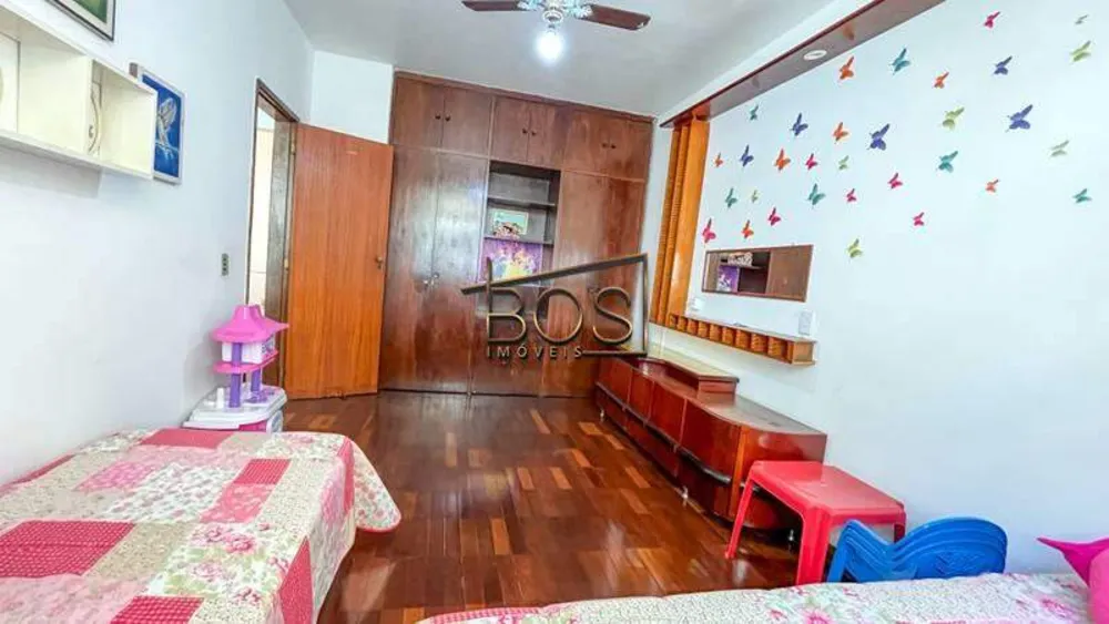Casa, 4 quartos, 317 m² - Foto 4