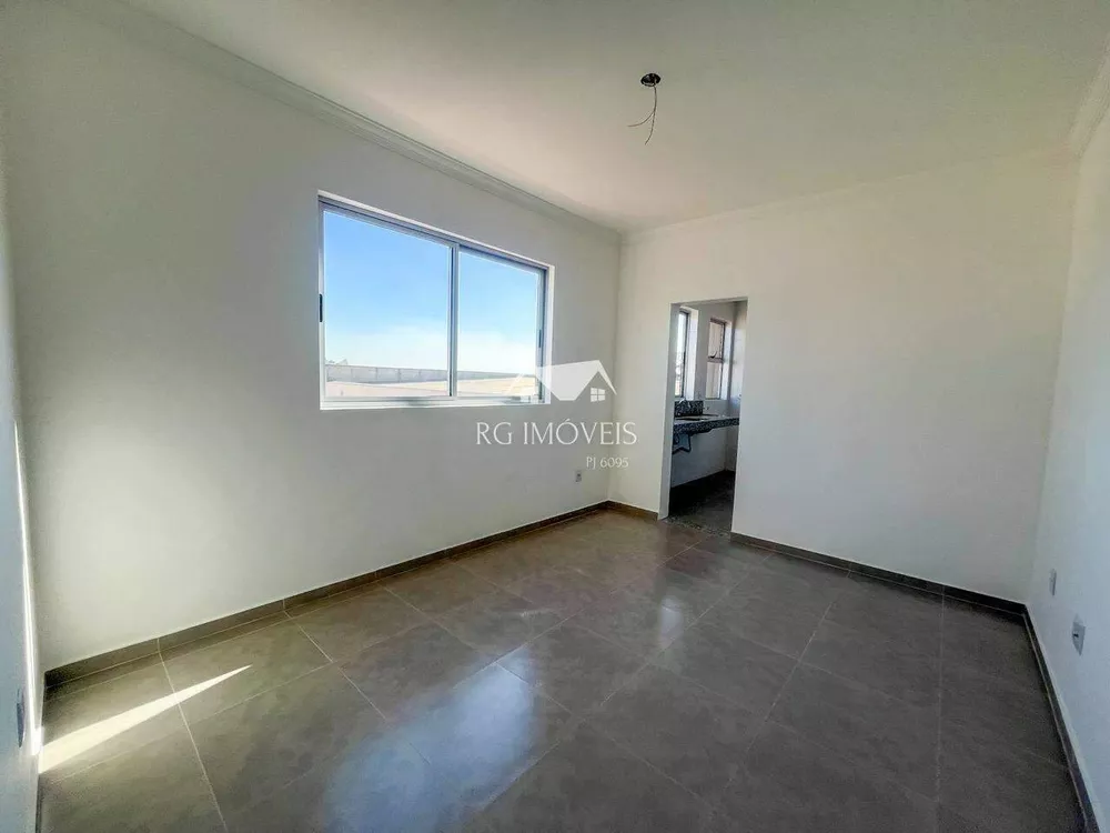 Apartamento à venda com 2 quartos, 46m² - Foto 1