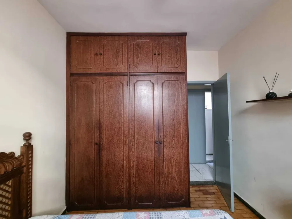 Casa, 5 quartos, 240 m² - Foto 10
