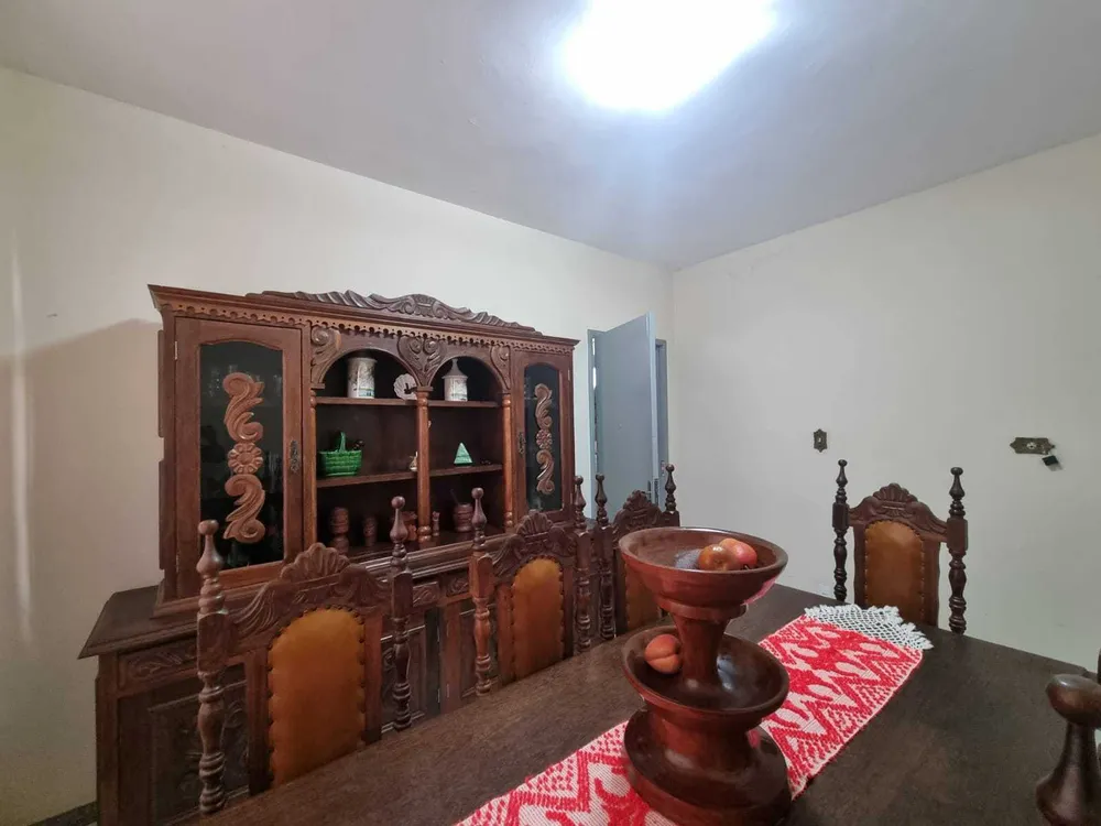 Casa, 5 quartos, 240 m² - Foto 4