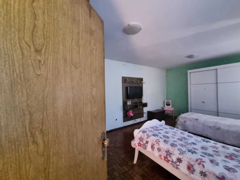 Casa, 5 quartos, 240 m² - Foto 15