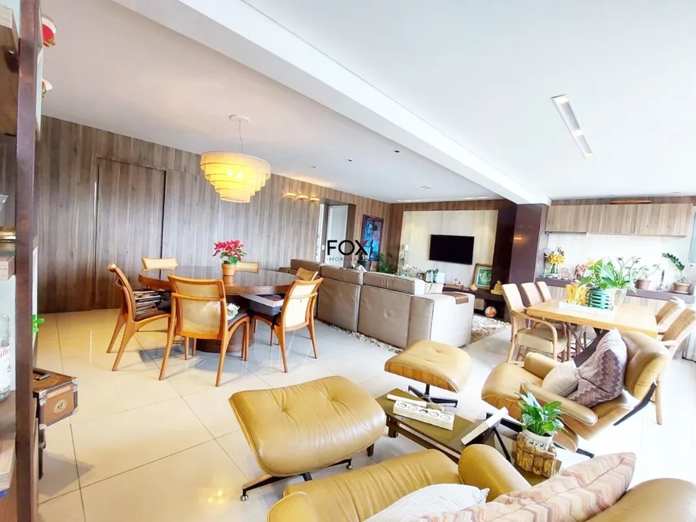 Apartamento, 3 quartos, 141 m² - Foto 1