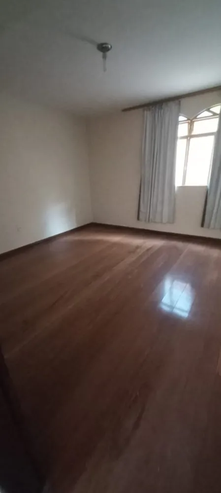 Casa, 5 quartos, 450 m² - Foto 1