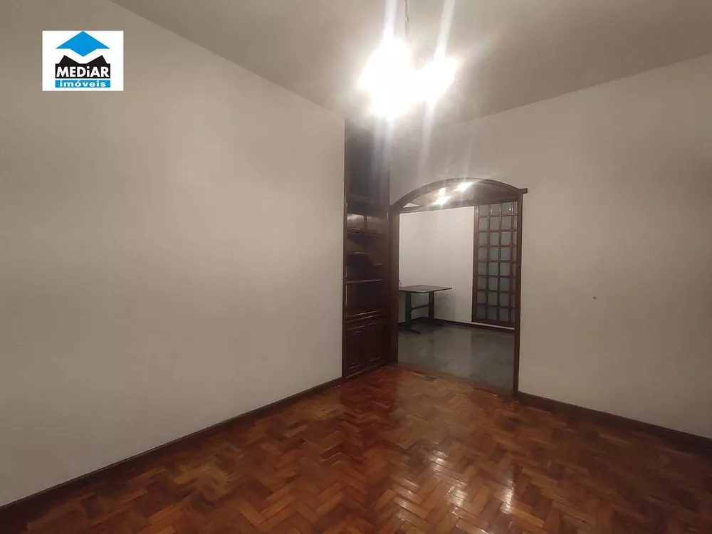 Apartamento à venda com 3 quartos, 80m² - Foto 3