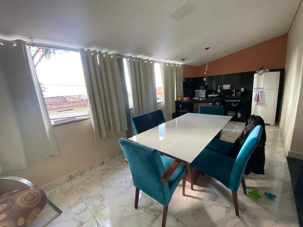 Casa, 3 quartos, 160 m² - Foto 2