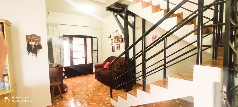 Casa, 6 quartos, 160 m² - Foto 1