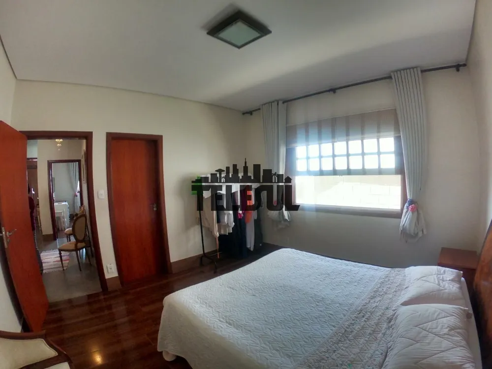 Casa, 3 quartos, 576 m² - Foto 4