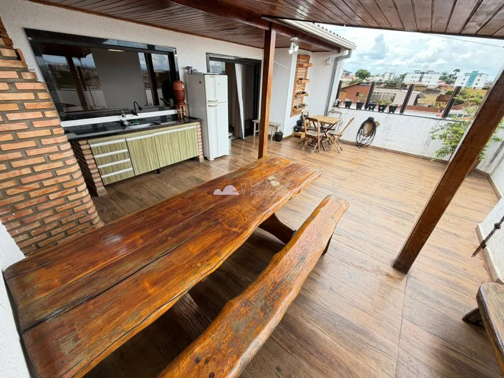 Apartamento, 3 quartos, 220 m² - Foto 1
