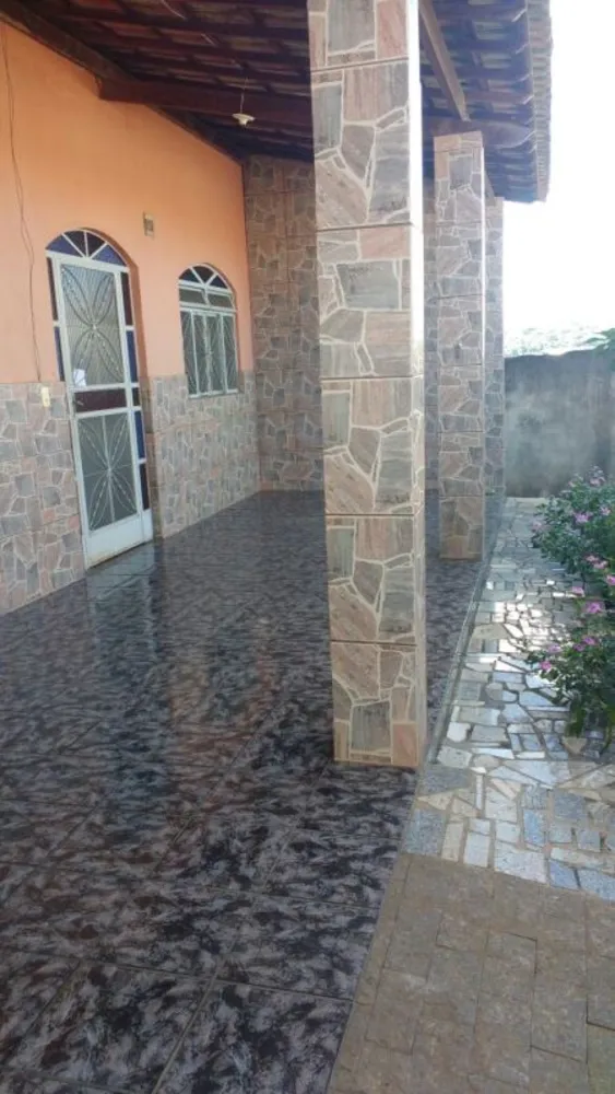 Casa, 3 quartos, 200 m² - Foto 1