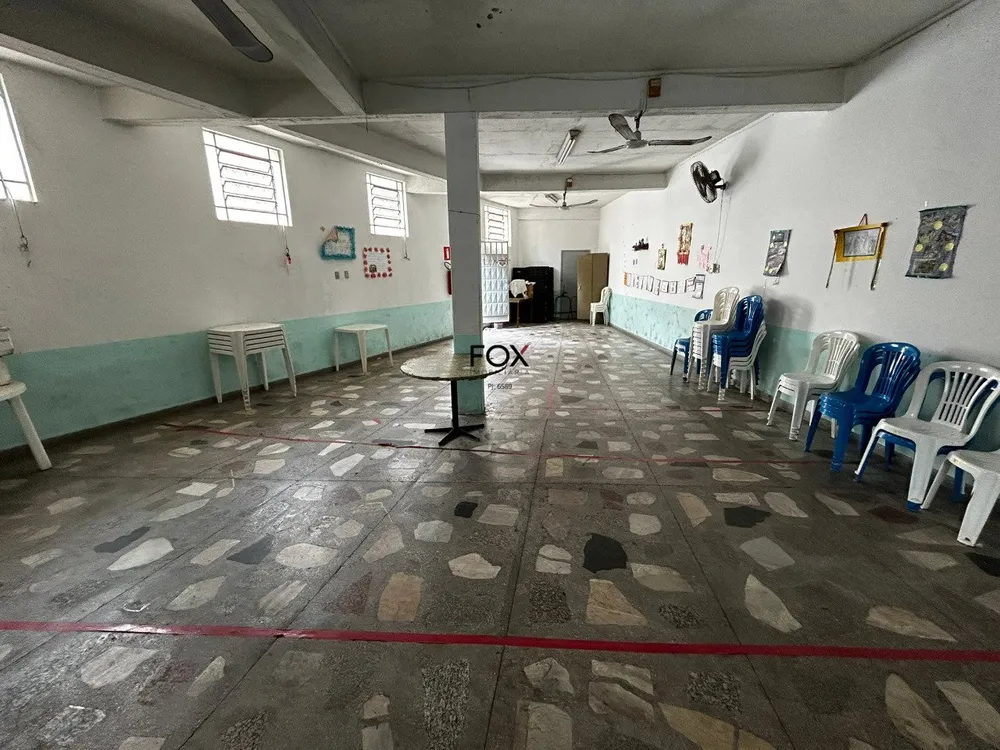 Loja-Salão, 140 m² - Foto 1