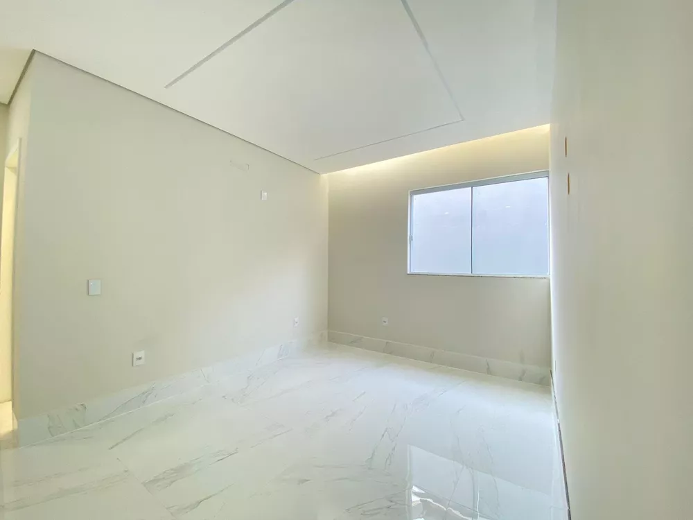 Casa à venda com 3 quartos, 320m² - Foto 13