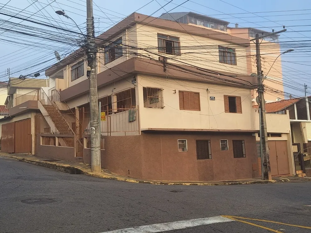 Casa, 6 quartos, 363 m² - Foto 1