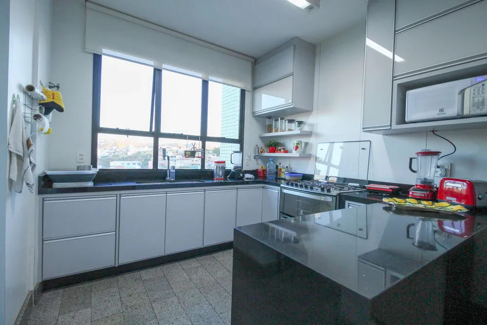 Apartamento, 4 quartos, 260 m² - Foto 4