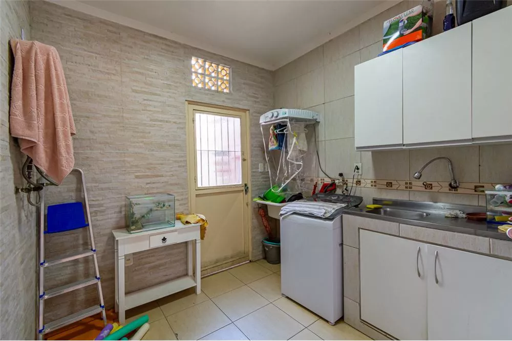 Casa à venda com 3 quartos, 146m² - Foto 23