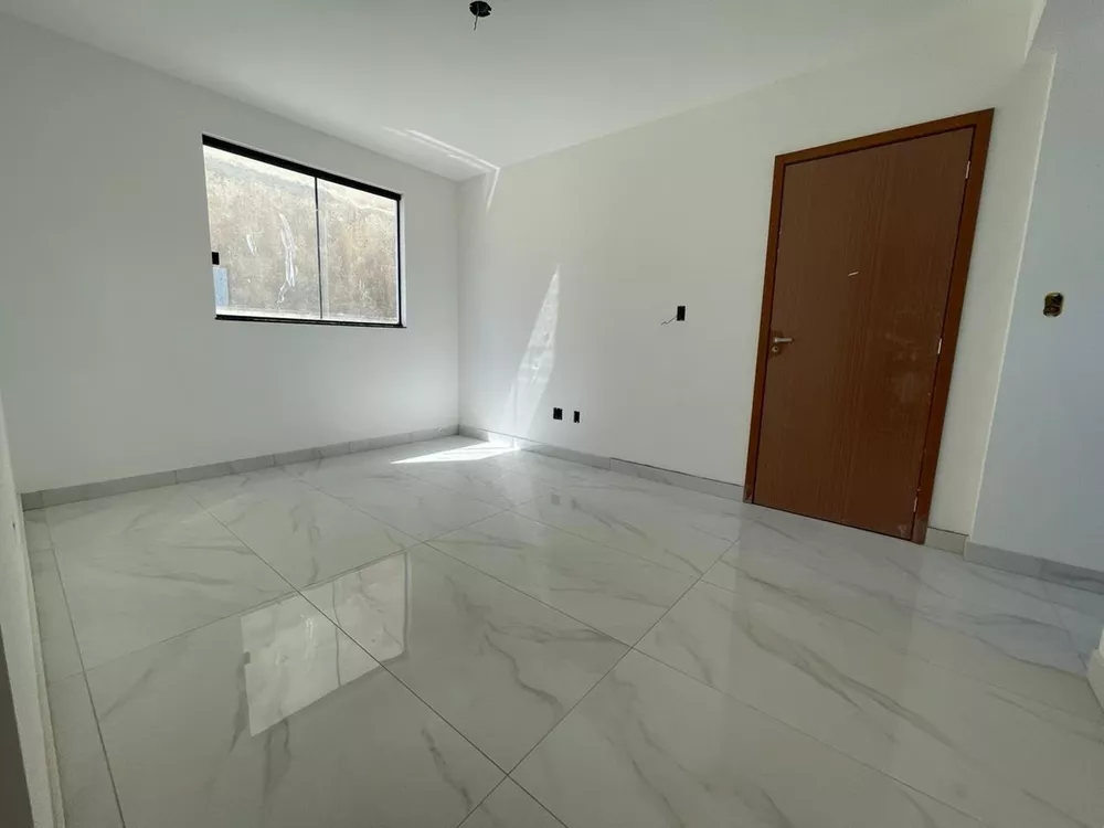 Apartamento à venda com 2 quartos, 48m² - Foto 1