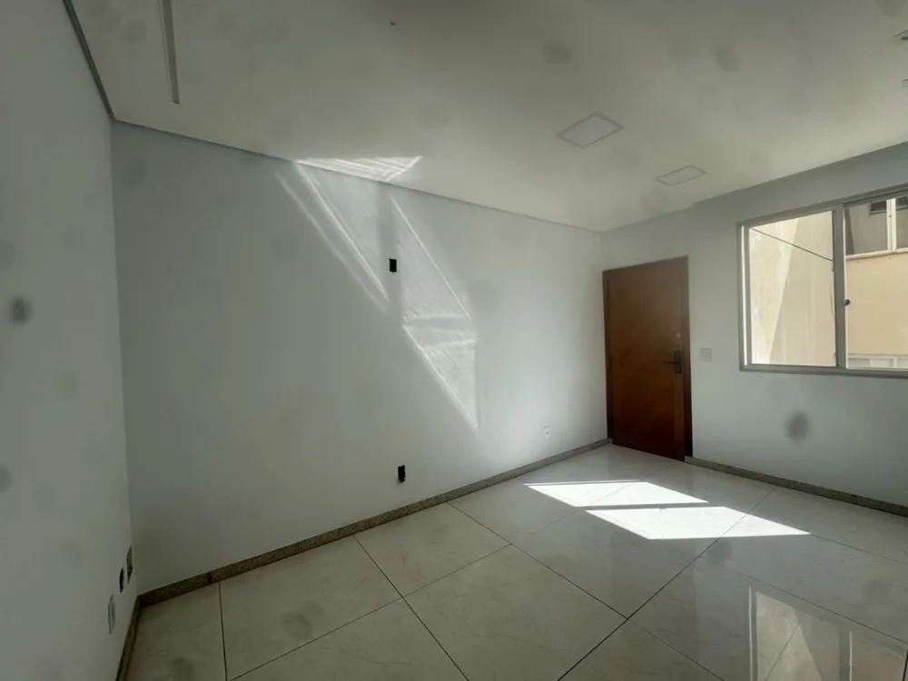 Apartamento, 3 quartos, 70 m² - Foto 2