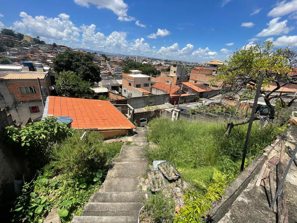 Casa, 3 quartos, 360 m² - Foto 1
