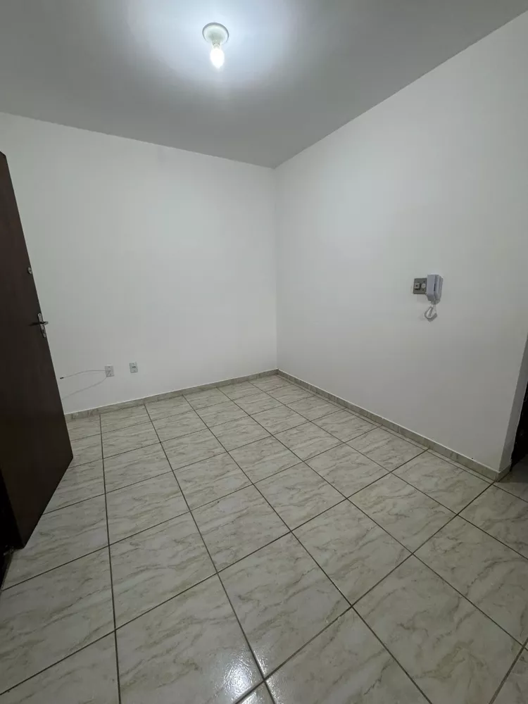 Apartamento para alugar com 2 quartos, 49m² - Foto 2