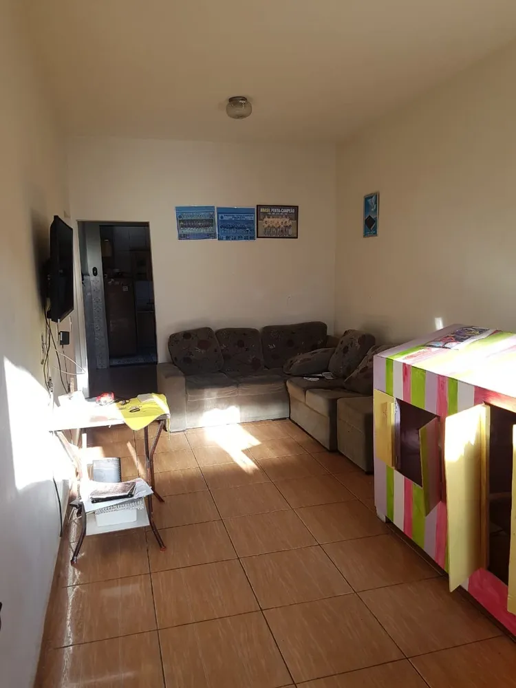 Casa, 2 quartos, 205 m² - Foto 1