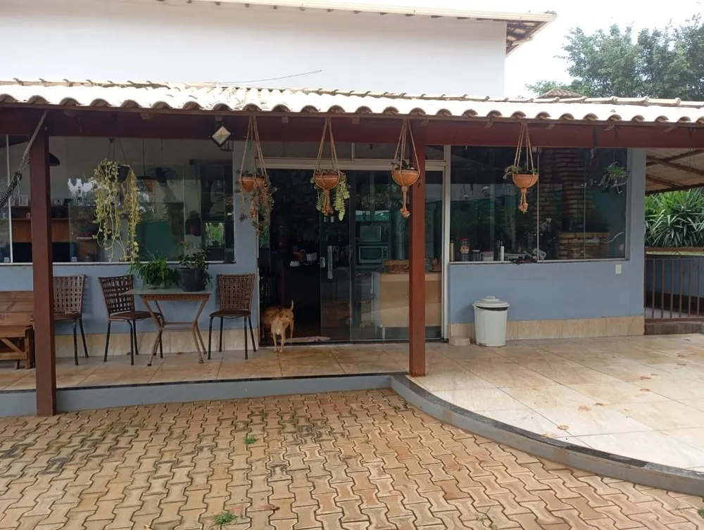 Sítio, 4 quartos, 1000 m² - Foto 8