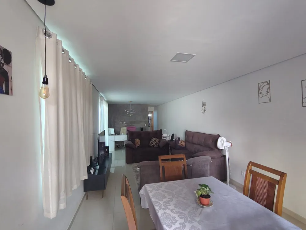 Casa, 3 quartos, 394 m² - Foto 2