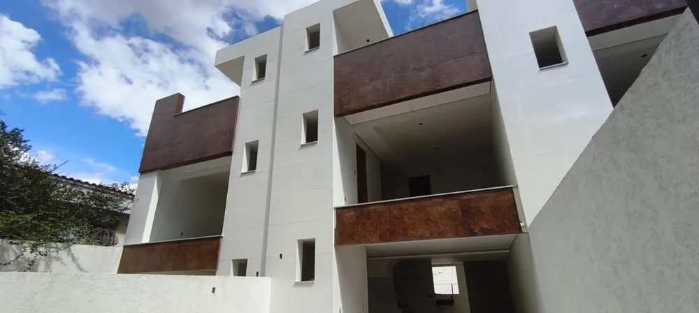 Casa, 3 quartos, 122 m² - Foto 1