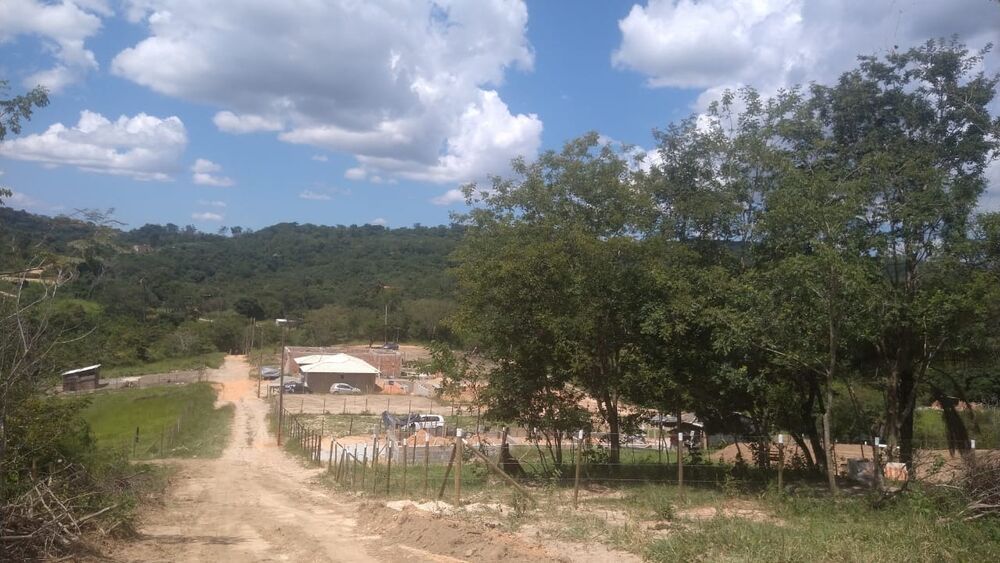 Chácara à venda com 1 quarto, 1000m² - Foto 4