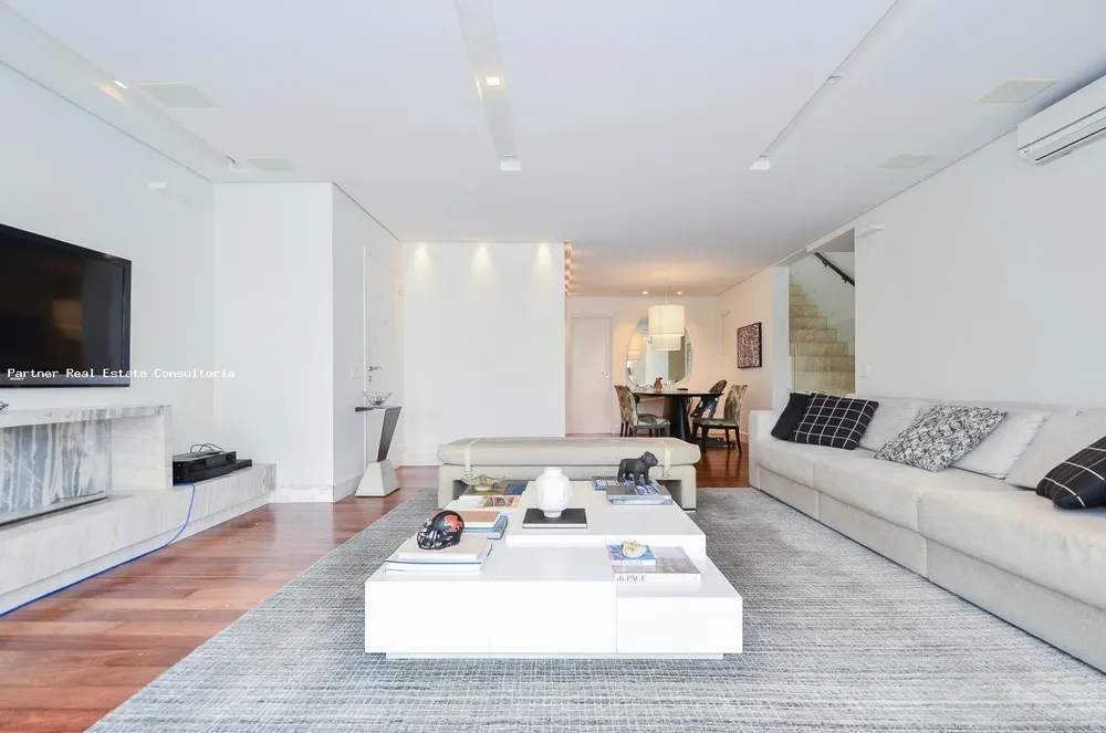 Cobertura, 3 quartos, 270 m² - Foto 3