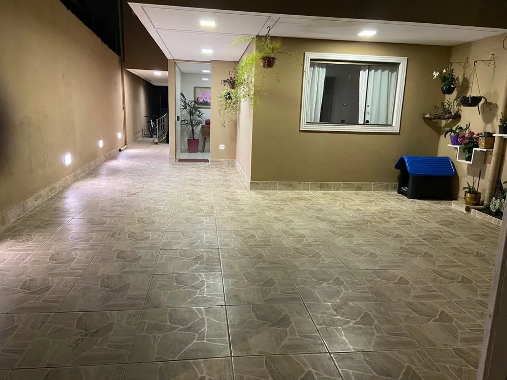 Casa, 4 quartos, 280 m² - Foto 1