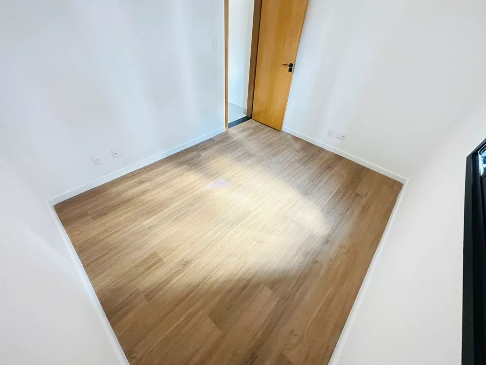 Apartamento à venda com 3 quartos, 97m² - Foto 17