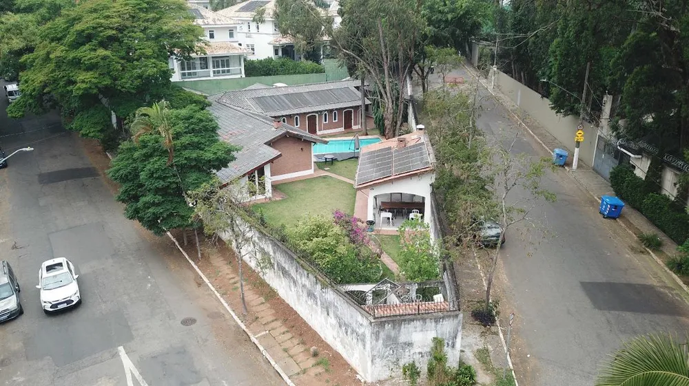 Casa, 5 quartos, 1000 m² - Foto 1