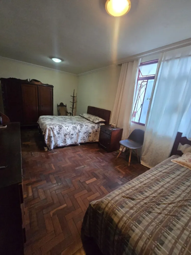 Casa, 3 quartos, 240 m² - Foto 4