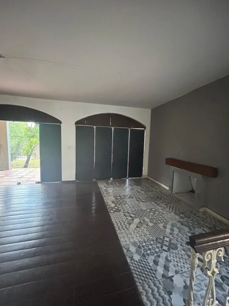 Casa, 4 quartos, 350 m² - Foto 2