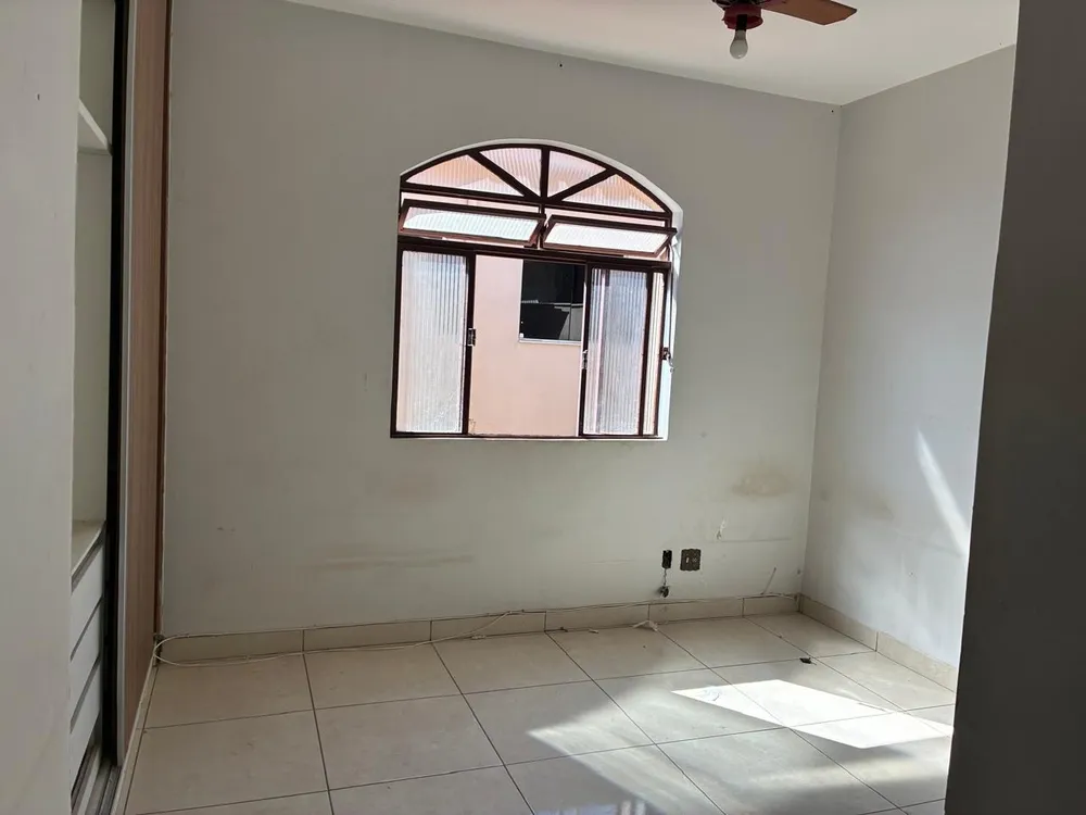 Casa, 3 quartos, 267 m² - Foto 4