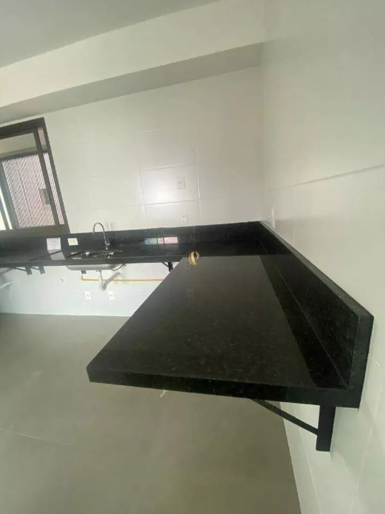 Apartamento à venda com 3 quartos, 86m² - Foto 3