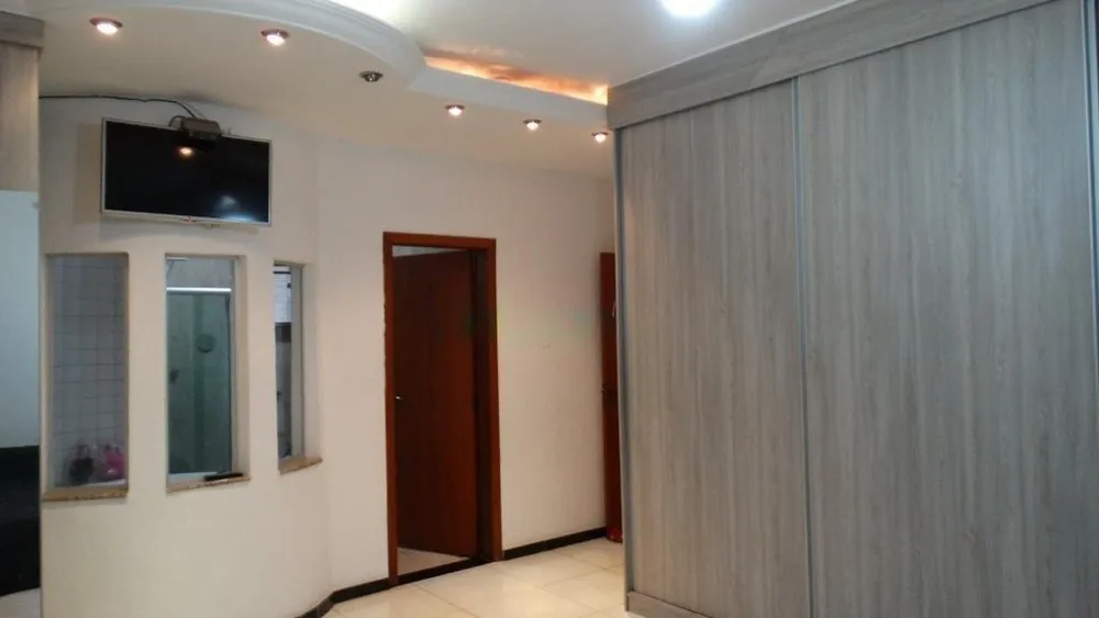 Casa, 3 quartos, 210 m² - Foto 7