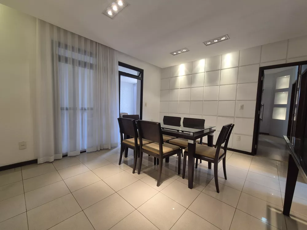 Apartamento à venda com 3 quartos, 90m² - Foto 1