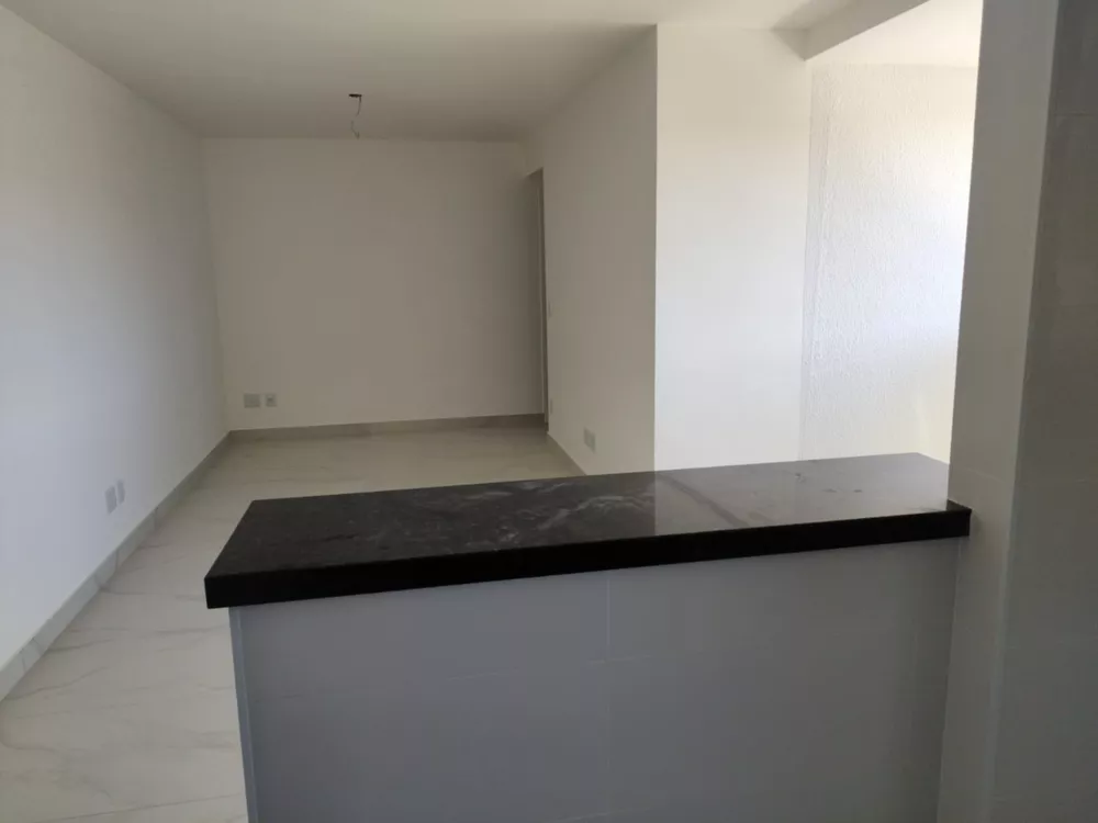 Apartamento à venda com 2 quartos, 63m² - Foto 20