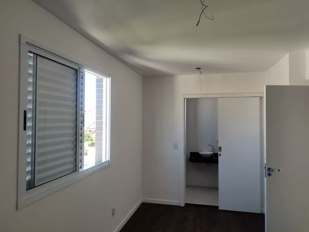 Apartamento à venda com 2 quartos, 63m² - Foto 9