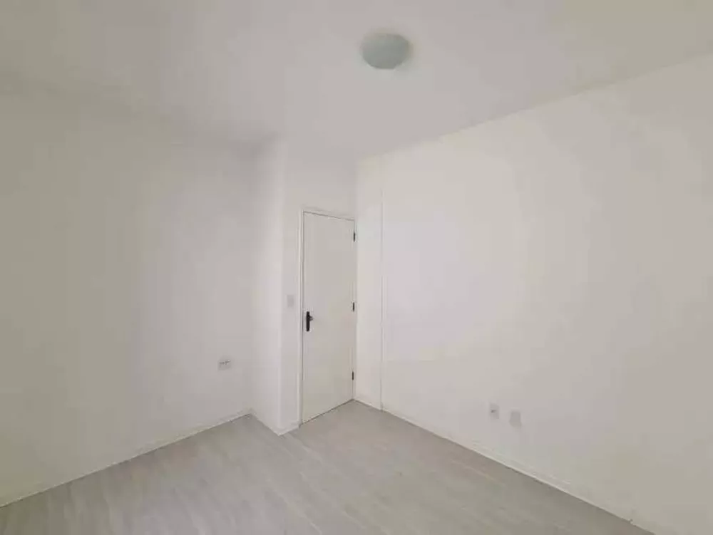 Apartamento à venda com 3 quartos, 110m² - Foto 12