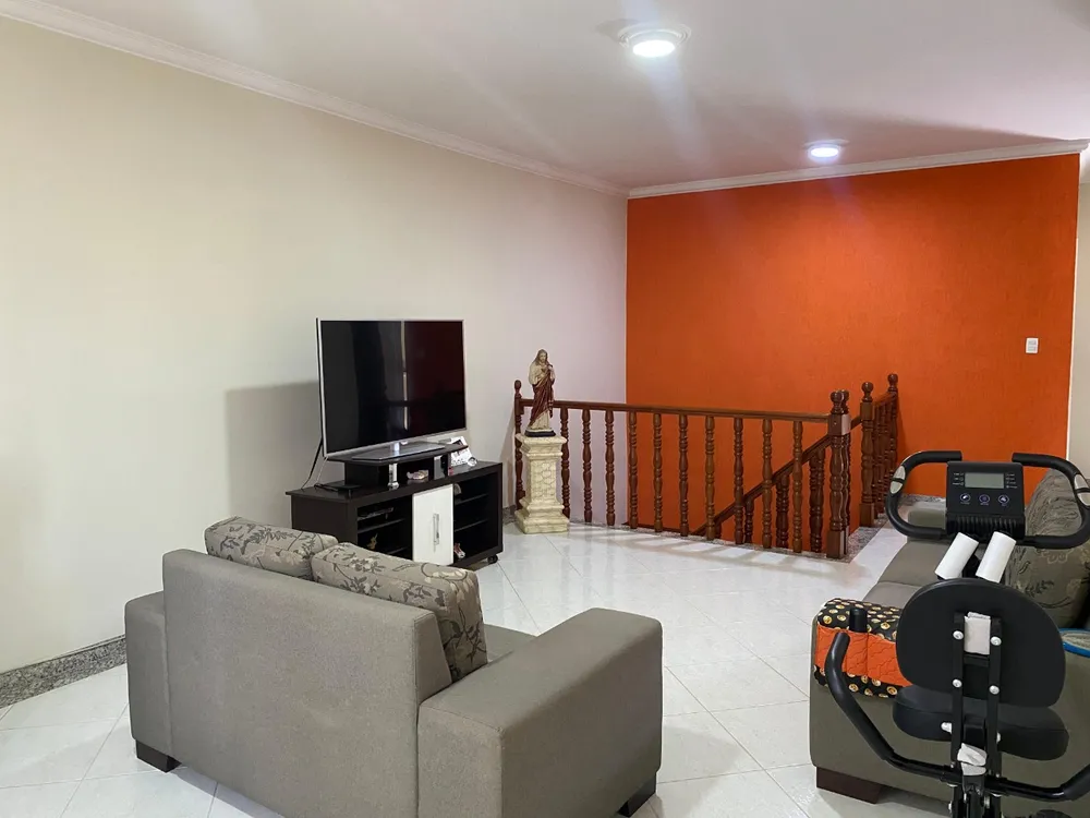 Casa, 3 quartos, 260 m² - Foto 8