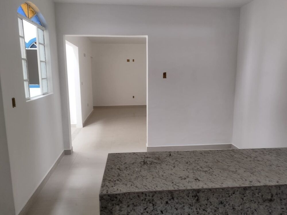 Casa à venda com 3 quartos, 150m² - Foto 6